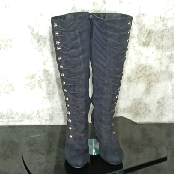 Vintage Inspired Over Knee Boots Featuring Soft Vegan Suede Size 8 - Picture 4 of 16